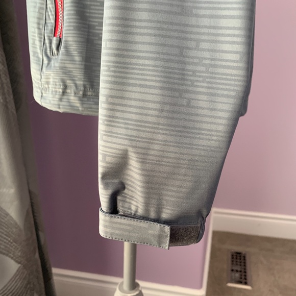 Puma Windbreaker - Picture 9 of 16